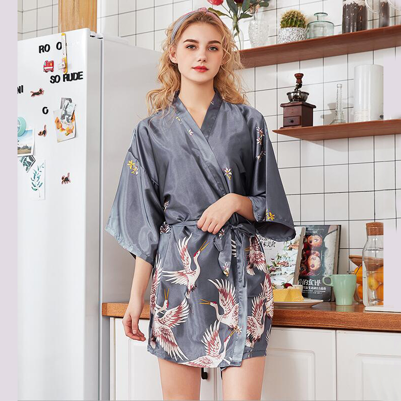 Xxl Women Fashion - Mini kimono d'été pour femmes, robe