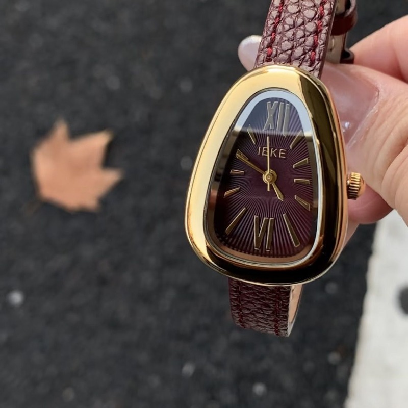 Montre LEKE Ankola Rouge Vinta - Fashion Women Watches avis et prix