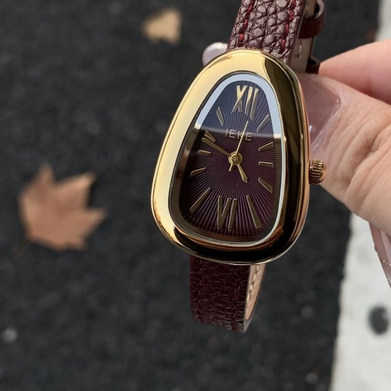Montre LEKE Ankola Rouge Vinta - Fashion Women Watches avis et prix