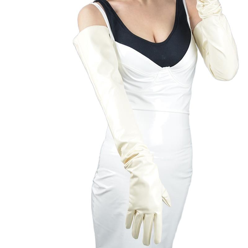 Gants en cuir verni extra long - Women Fashion Over 60 avis et prix