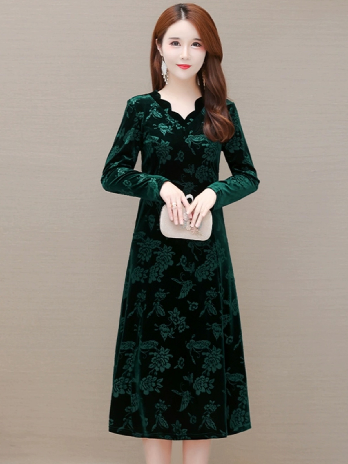 Robe élégante en velours, col  - Women Fashion Over 60 avis et prix