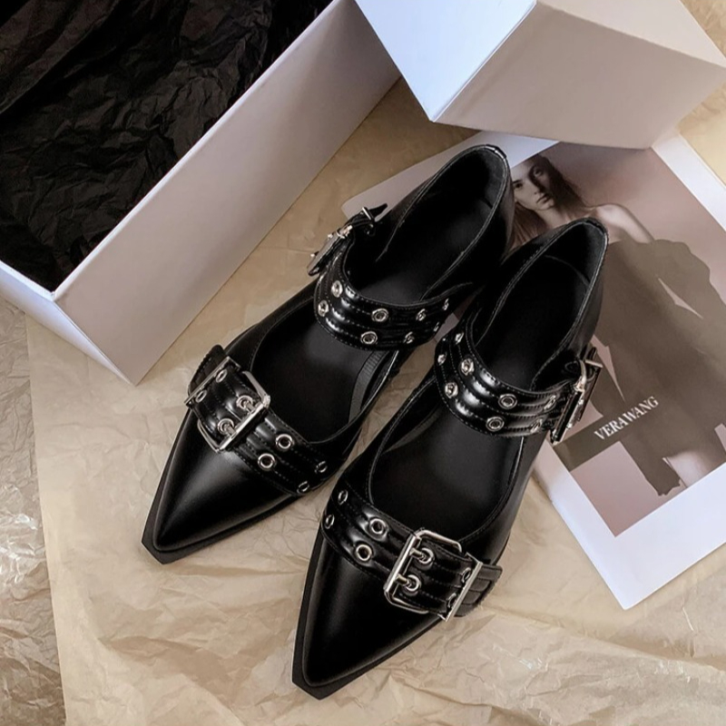 Chaussures pour femmes Designe - Women Fashion Designers avis et prix